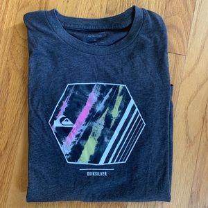 Quiksilver Boys’ Graphic T-Shirt, Large 14